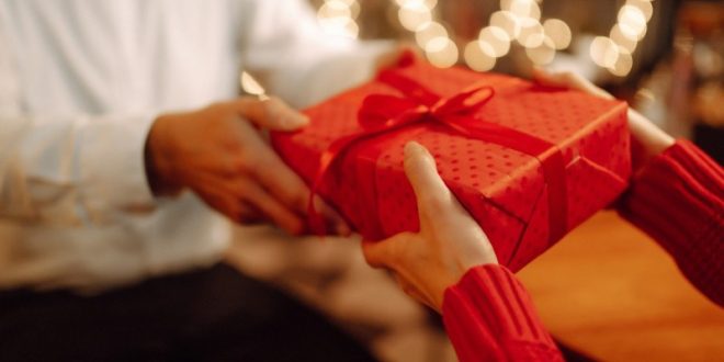 Update Best Christmas Gift Girlfriend Review