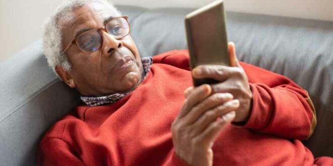 Best Smart Phone For Seniors