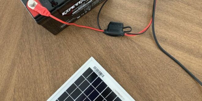 Solar Power Battery Charger 12v