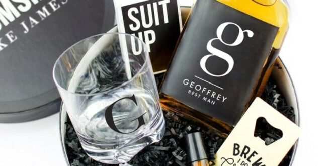When To Give Groomsmen Gifts
